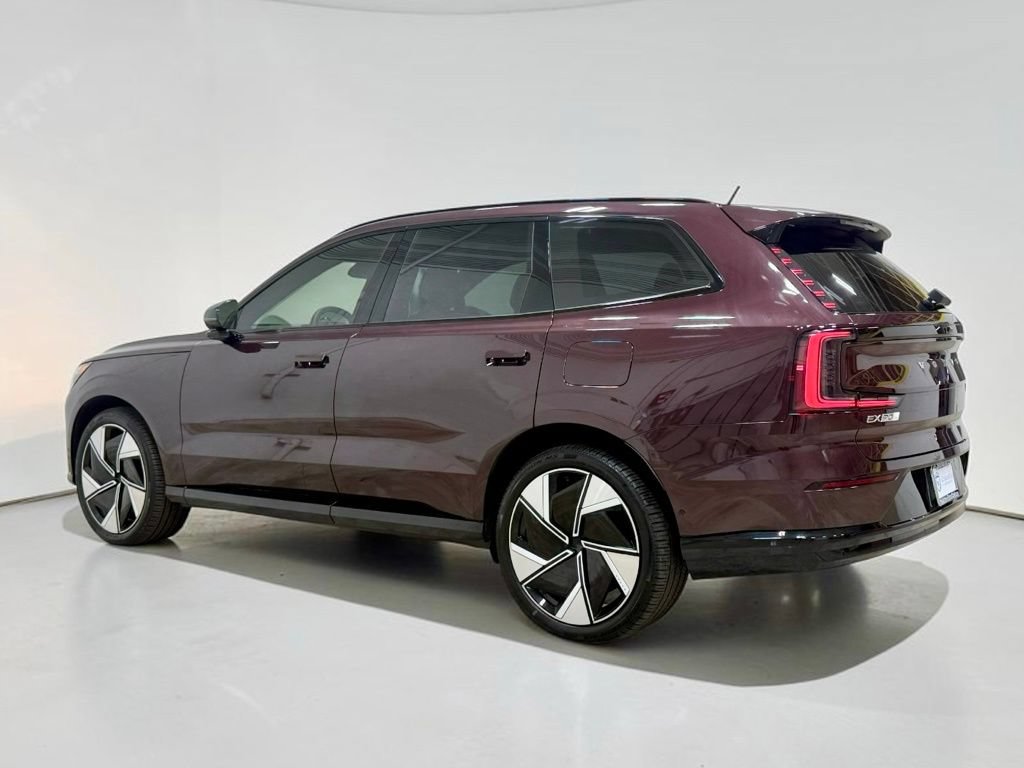 Used 2025 Volvo EX90 Ultra AWD/4WD image 18