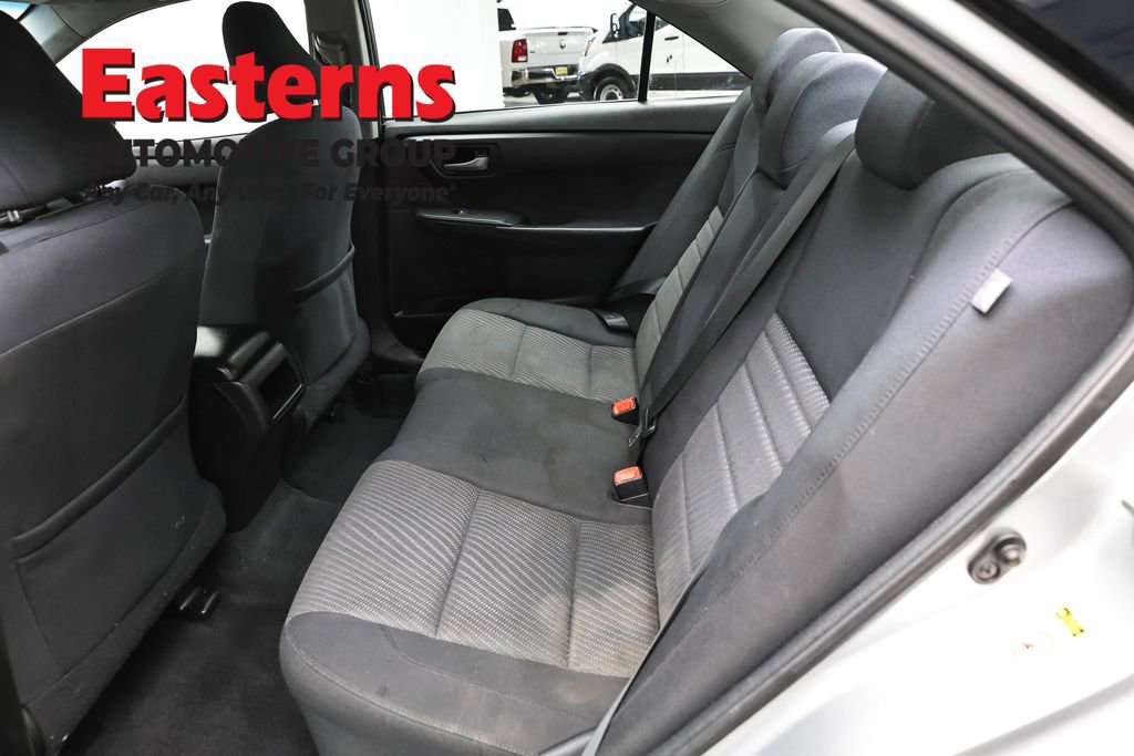 Used 2017 Toyota Camry LE FWD image 20