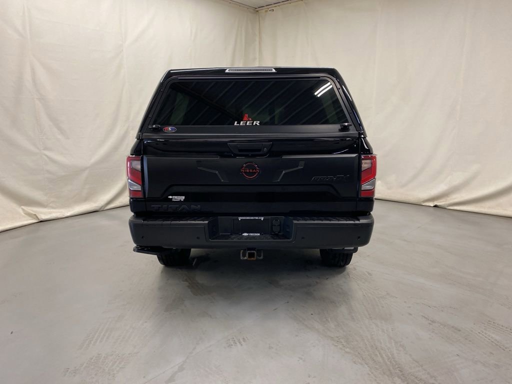 Used 2024 Nissan Titan PRO-4X w/ Pro-4x Convenience Package image 7