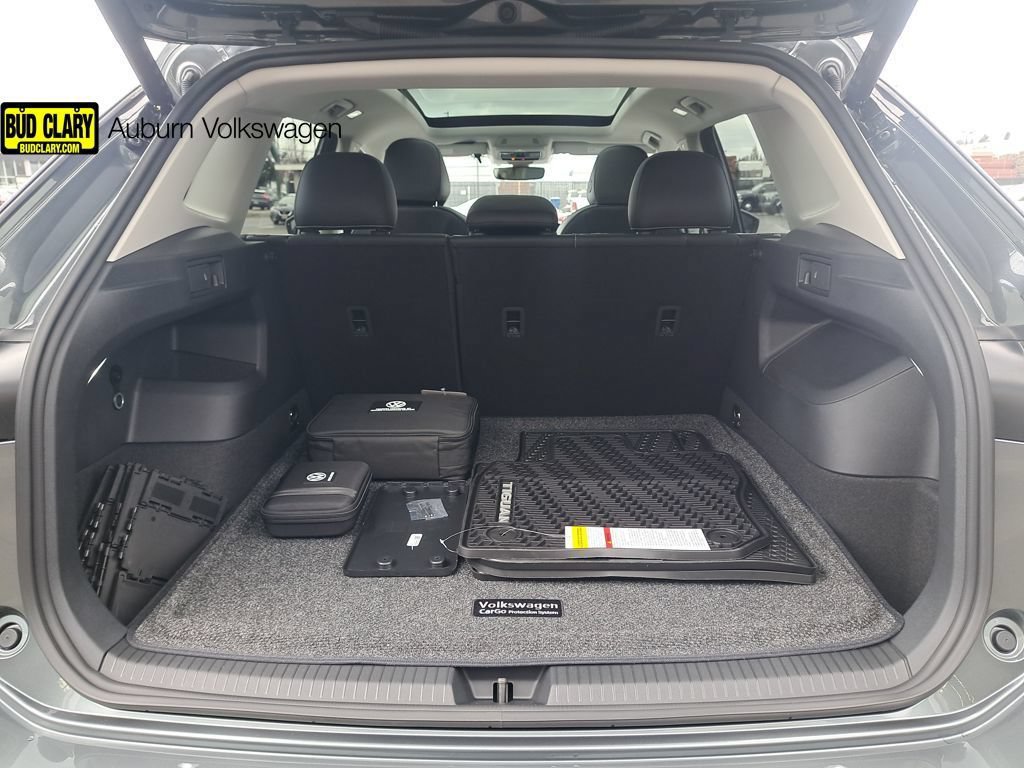 New 2026 Volkswagen Tiguan SE AWD/4WD image 28