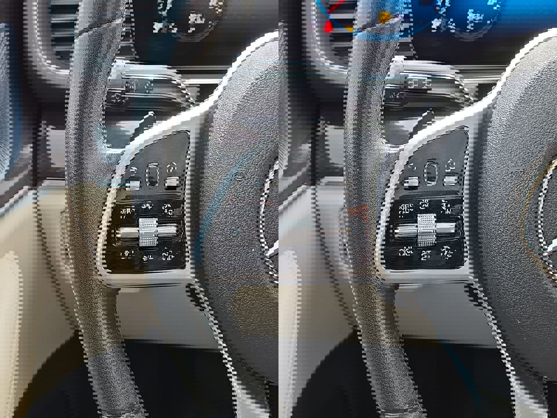 Used 2020 Mercedes-Benz GLE 350 4MATIC image 21