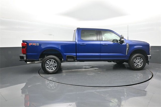 New 2026 Ford F250 Lariat w/ FX4 Off-Road Package image 8