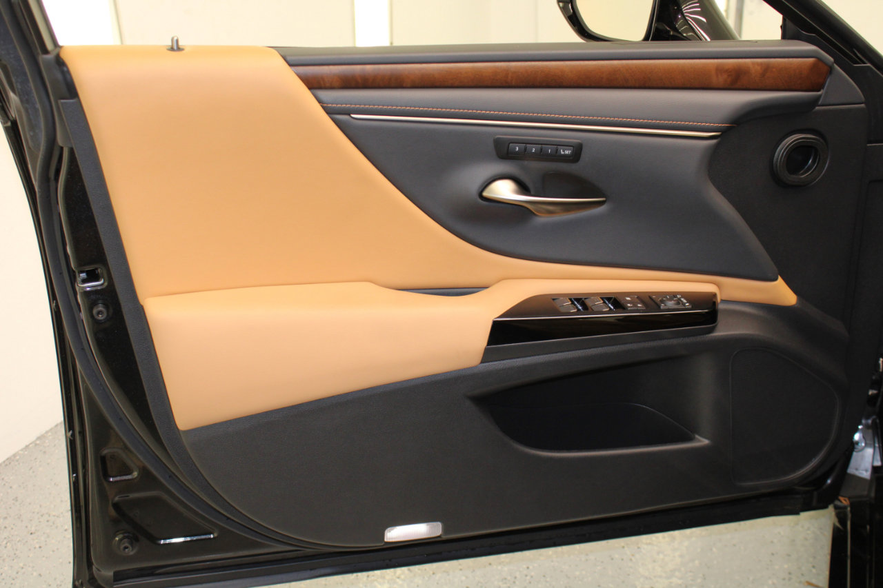 Used 2022 Lexus ES 350 Premium image 36