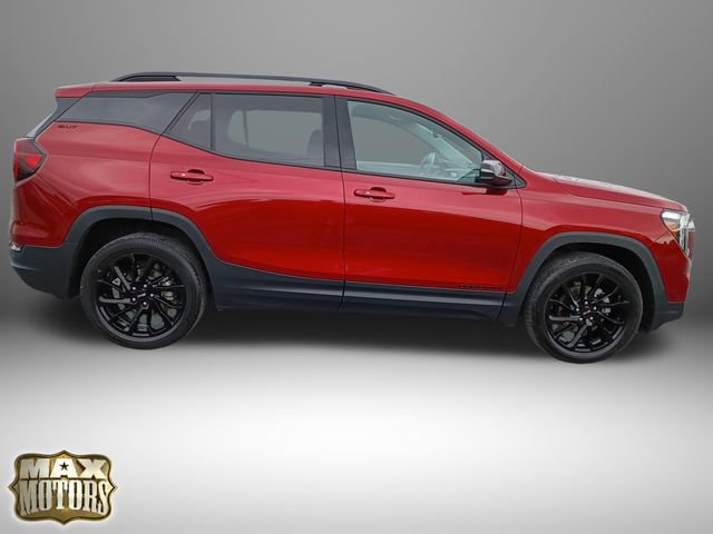 Used 2024 GMC Terrain SLT w/ Elevation Edition AWD/4WD image 4