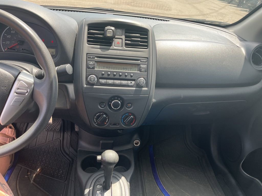 Used 2018 Nissan Versa S Plus FWD image 13