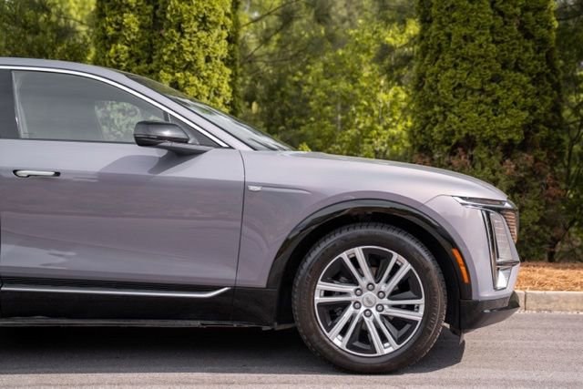 Used 2024 Cadillac Lyriq Tech RWD image 14