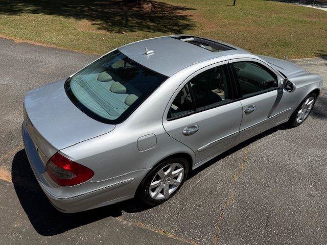 Used 2007 Mercedes-Benz E 350 Sedan image 4