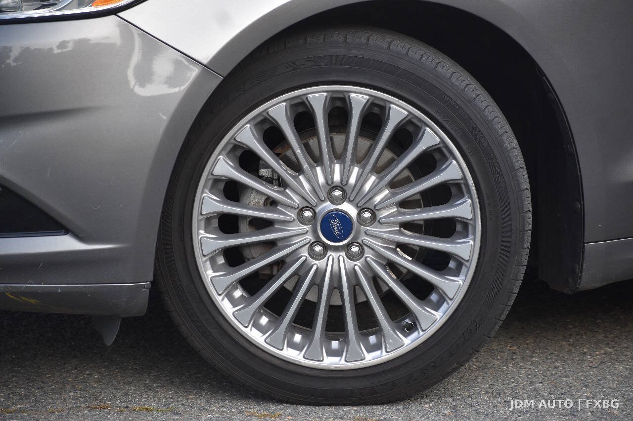 Used 2014 Ford Fusion Titanium FWD image 38