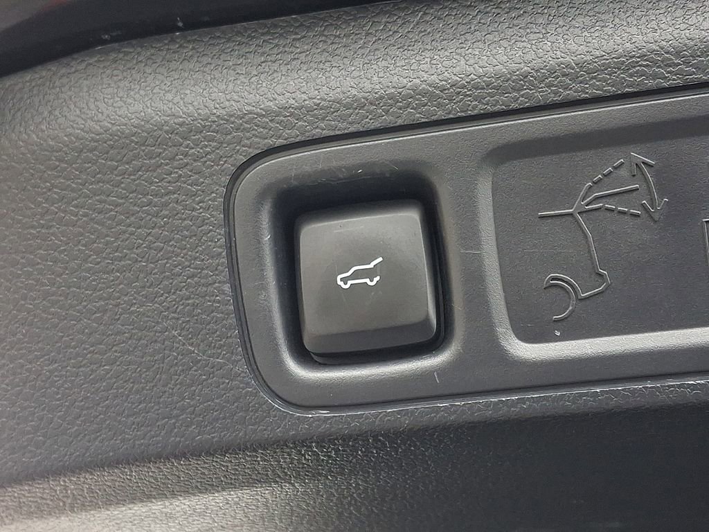 Used 2024 Ford Expedition Limited image 32