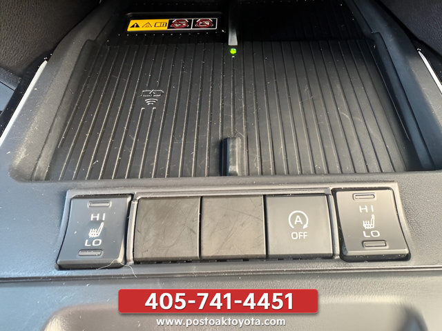 Used 2026 Toyota Corolla Cross XLE w/ Convenience Package FWD image 14