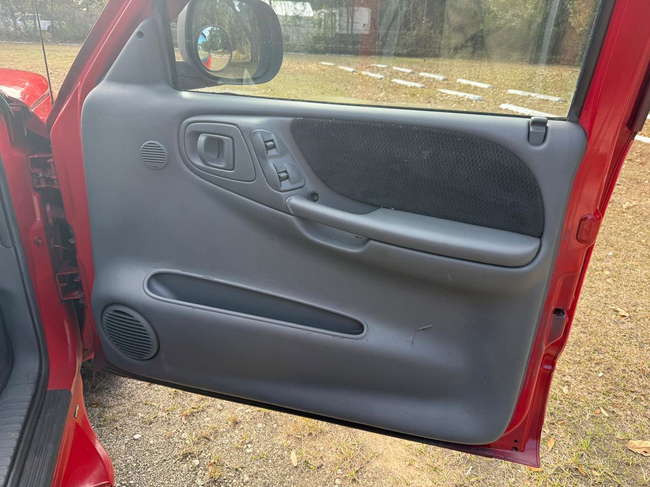 Used 1999 Dodge Dakota Sport image 18