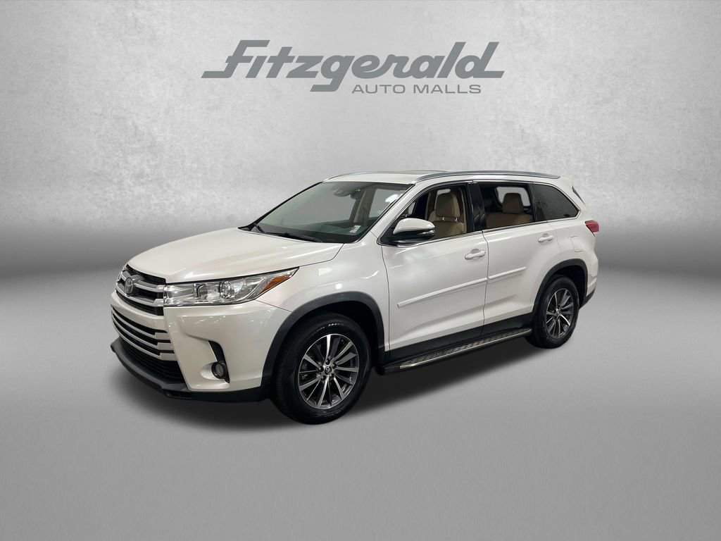 Used 2019 Toyota Highlander XLE FWD 360° Tour