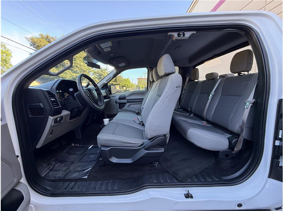 Used 2016 Ford F150 XL w/ Equipment Group 101A Mid image 25