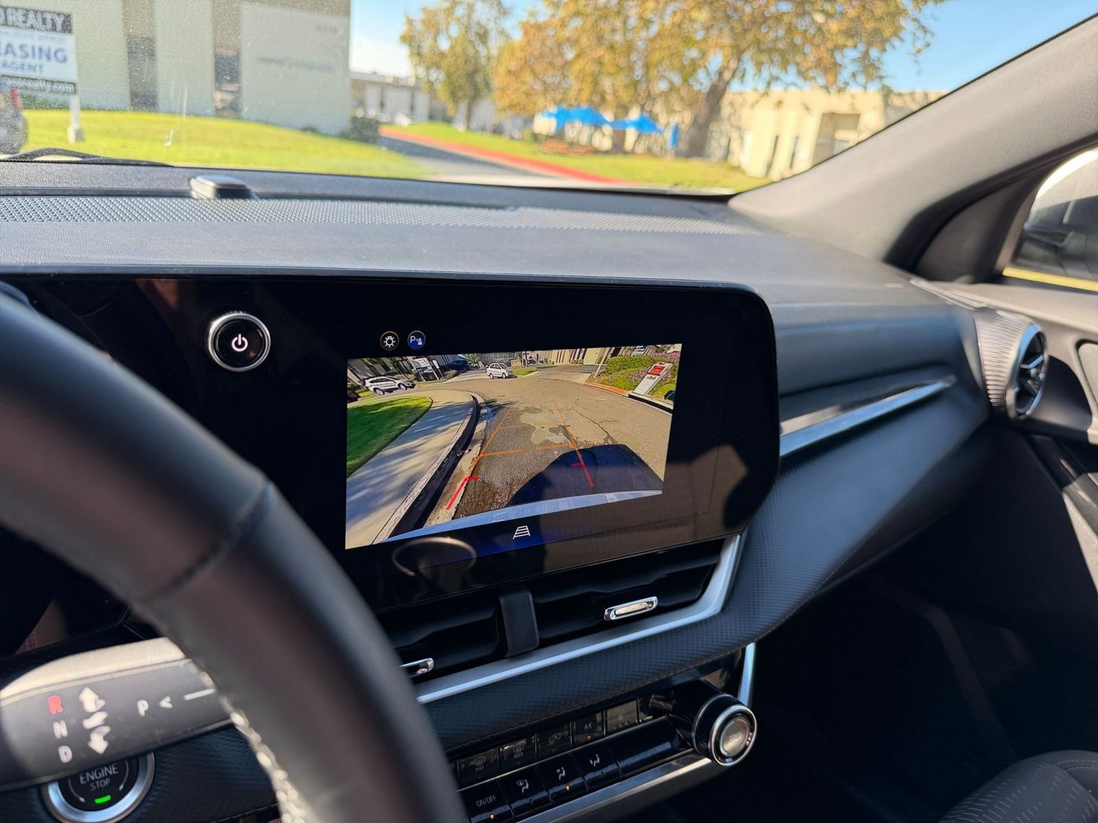 Used 2025 Chevrolet Equinox LT image 17