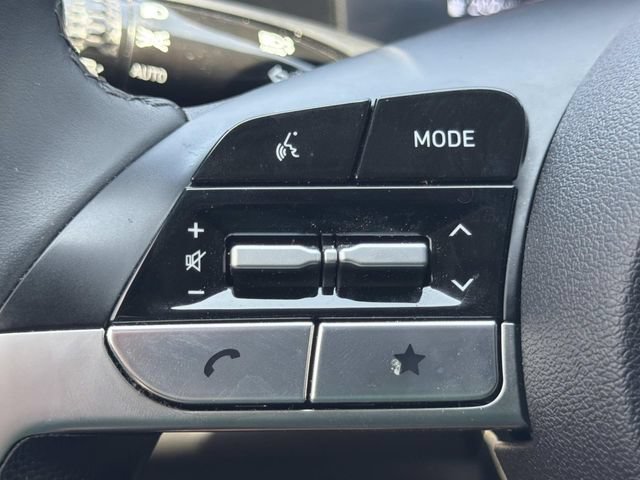 Used 2024 Hyundai Elantra SEL w/ Convenience Package FWD image 28