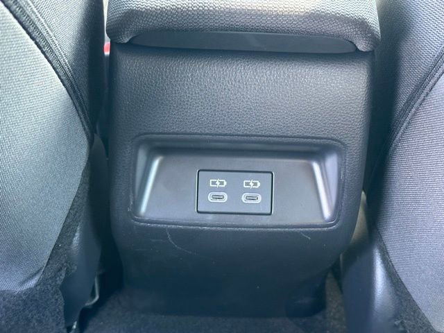 Used 2025 Toyota Corolla LE image 30