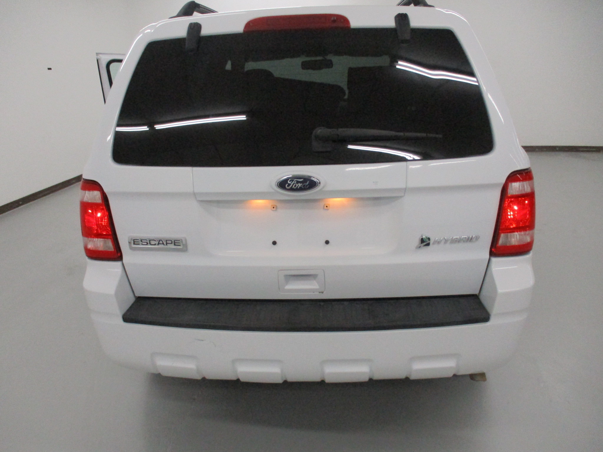 Used 2010 Ford Escape 4WD Hybrid image 7