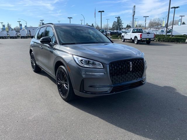 New 2025 Lincoln Corsair Reserve w/ Equipment Group 202A image 9