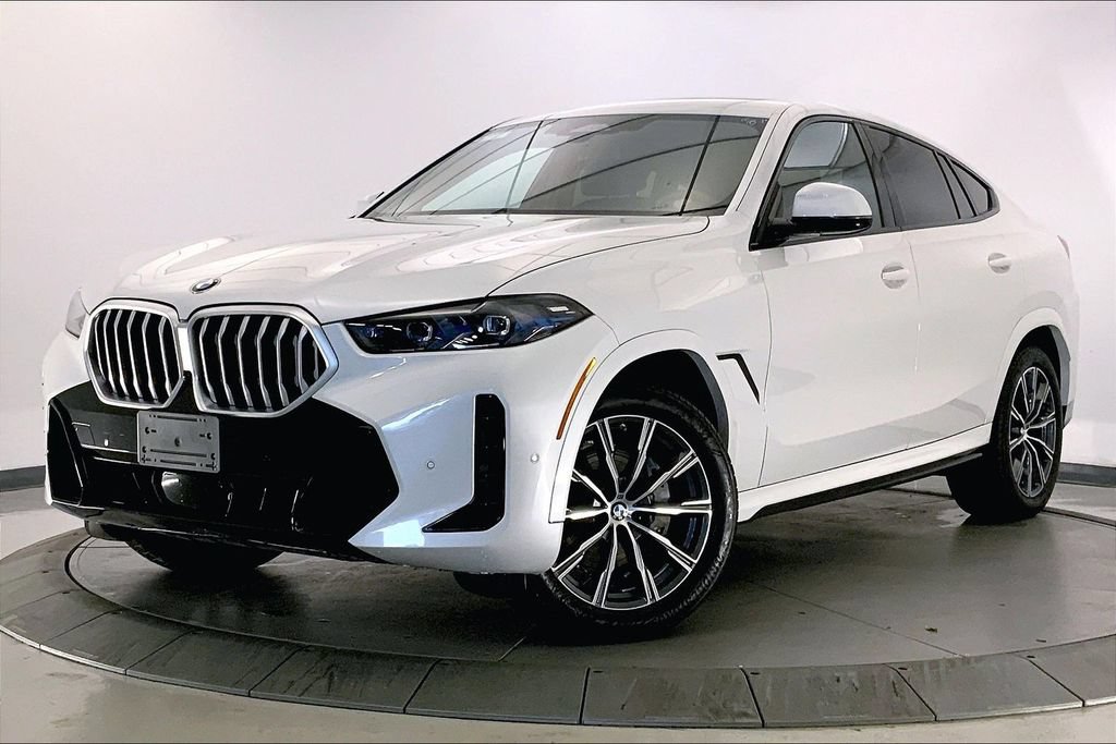 Certified 2026 BMW X6 xDrive40i w/ Climate Comfort Package AWD/4WD image 11