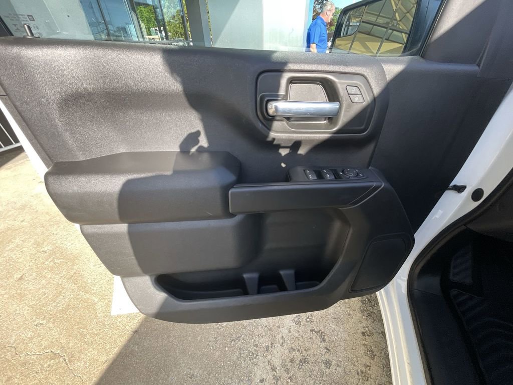 Used 2023 Chevrolet Silverado 1500 Custom AWD/4WD image 21