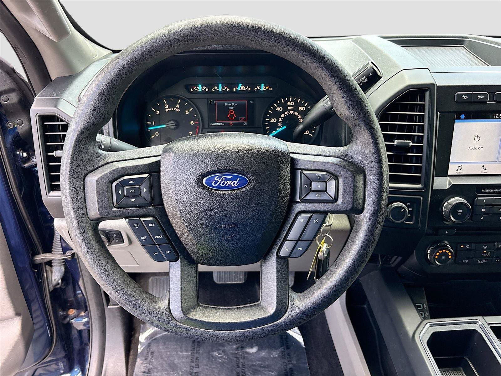 Used 2018 Ford F150 XL w/ Equipment Group 101A Mid AWD/4WD image 11