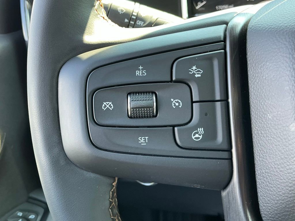 Used 2025 GMC Sierra 2500 AT4 w/ AT4 Premium Plus Package image 41