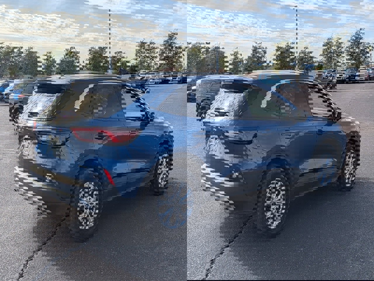 Used 2023 Ford Escape Active image 6