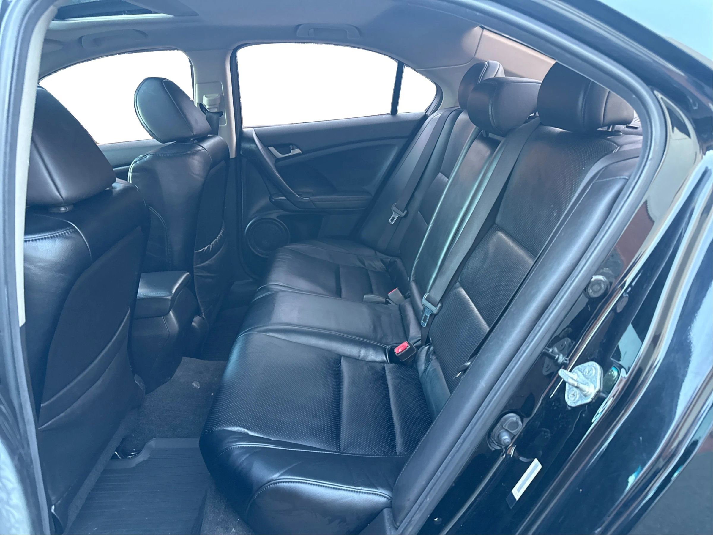 Used 2010 Acura TSX Sedan image 10