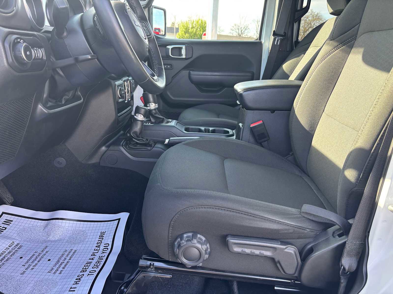 Used 2022 Jeep Wrangler Unlimited Sport w/ Sun And Sound Package image 17