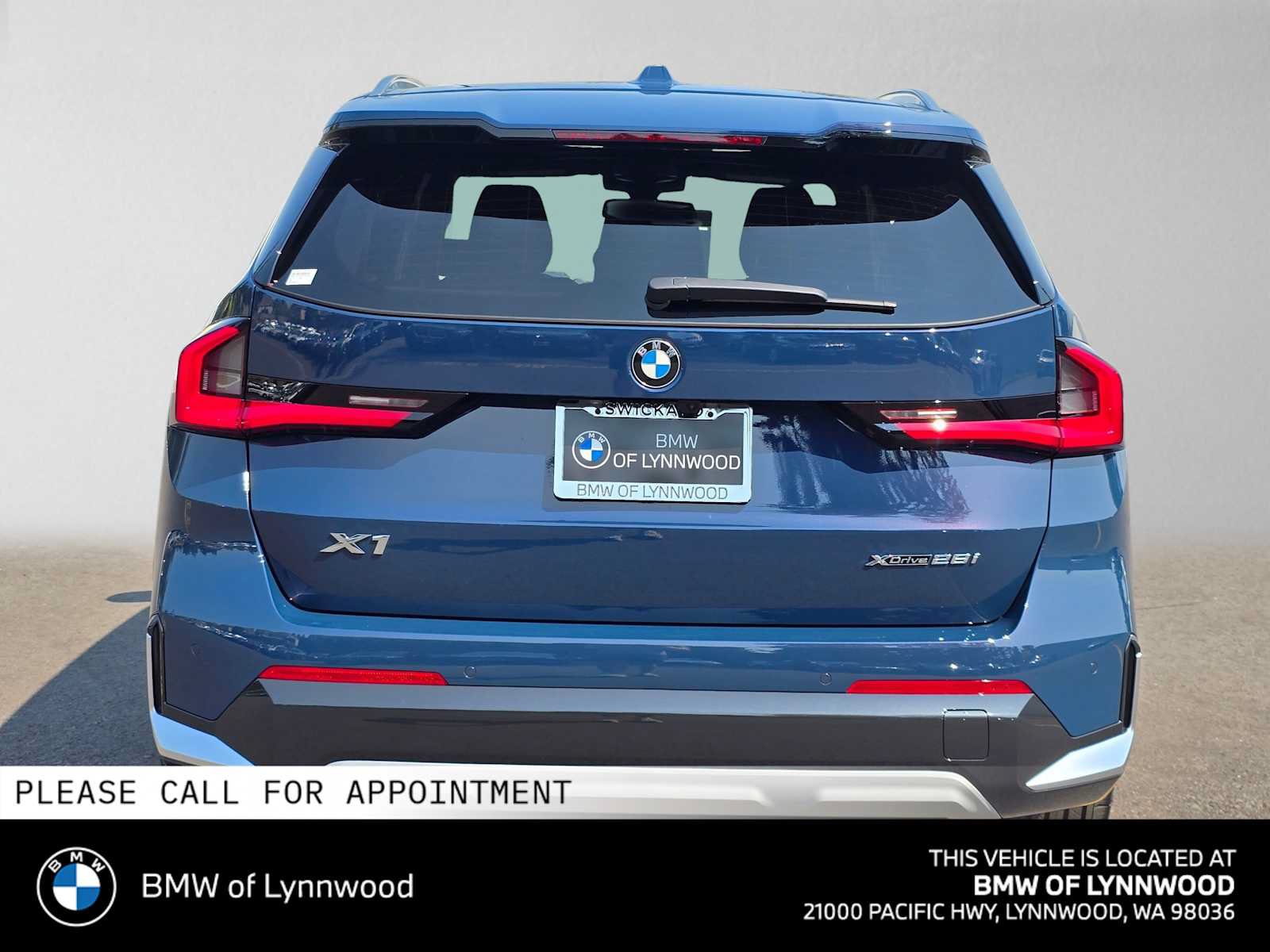 New 2026 BMW X1 xDrive28i w/ Convenience Package AWD/4WD image 4