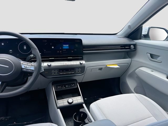 Certified 2025 Hyundai Kona SEL FWD image 23