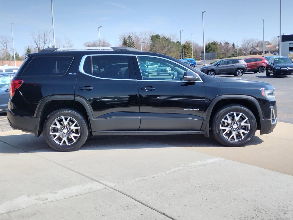 Used 2021 GMC Acadia SLE w/ GMC Pro Grade Package image 15