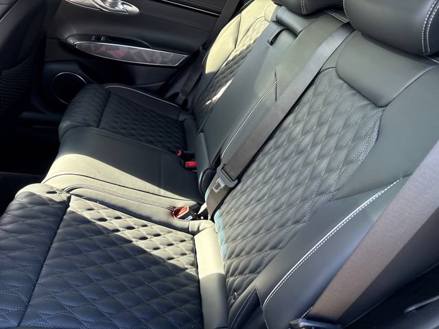 Used 2025 Genesis GV70 3.5T Sport w/ Sport Advanced Package AWD/4WD image 10