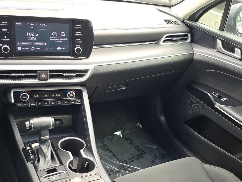 Used 2023 Kia K5 LXS image 12