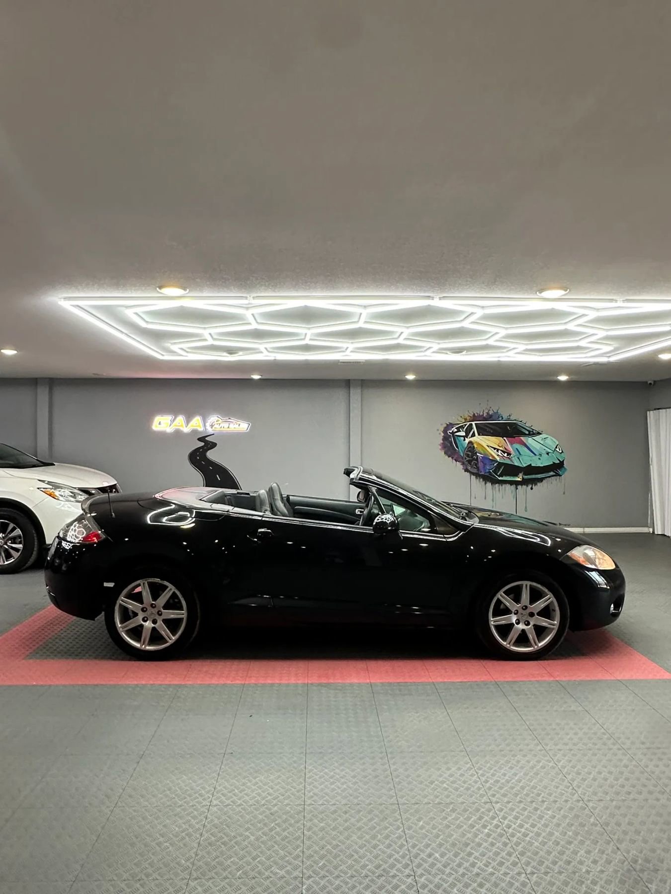 Used 2007 Mitsubishi Eclipse GT FWD image 4