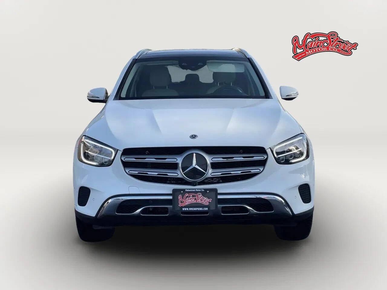 Used 2020 Mercedes-Benz GLC 350e 4MATIC w/ Parking Assistance Package image 2