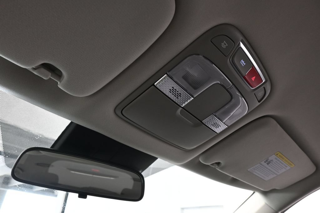 Used 2023 Kia Telluride S AWD/4WD image 27