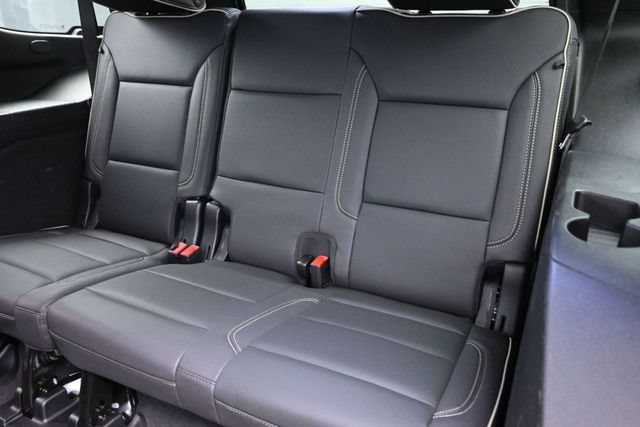 Used 2025 GMC Yukon Elevation w/ LPO, Floor Liner Package AWD/4WD image 16