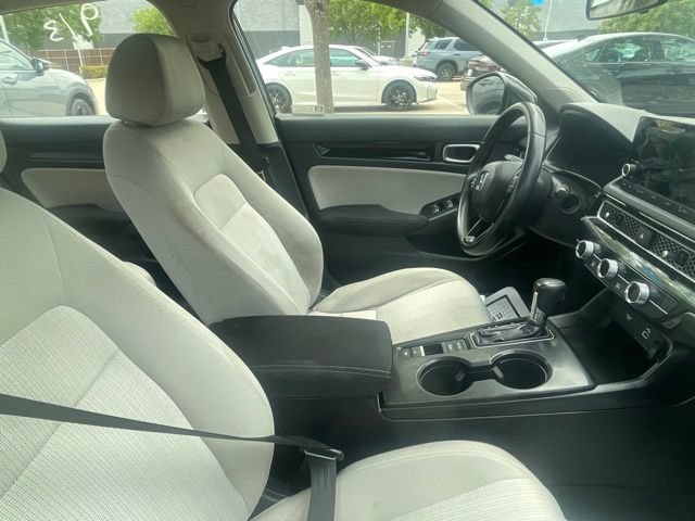 Used 2024 Honda Civic EX image 6