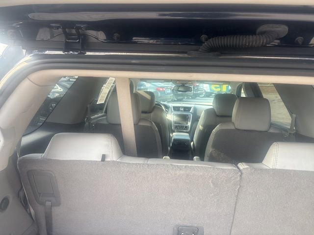 Used 2015 GMC Acadia SLT image 7