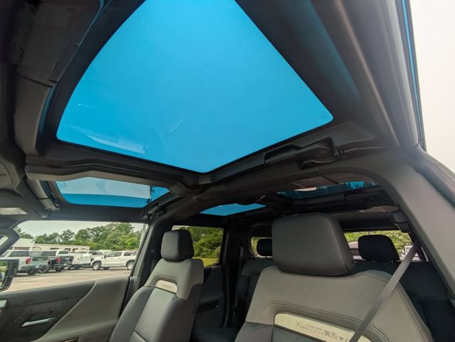 Used 2025 GMC Hummer EV 3X AWD/4WD image 29