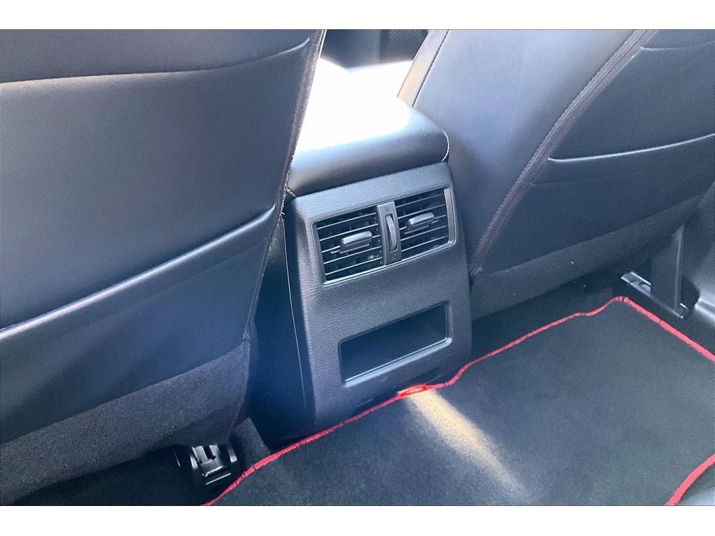 Used 2024 Mitsubishi Outlander Ralliart AWD/4WD image 26