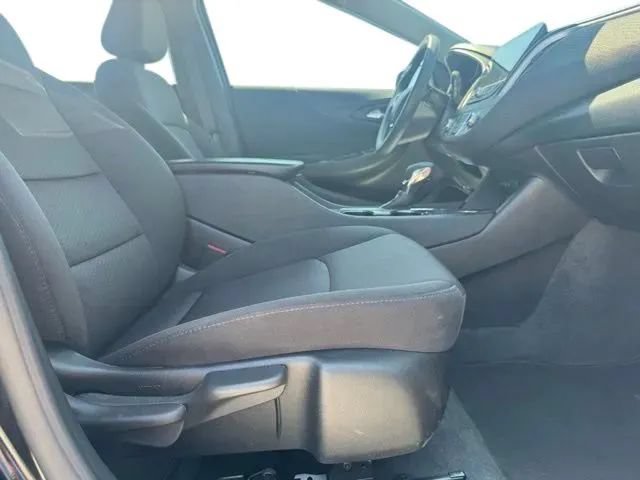 Used 2024 Chevrolet Malibu LT FWD image 13