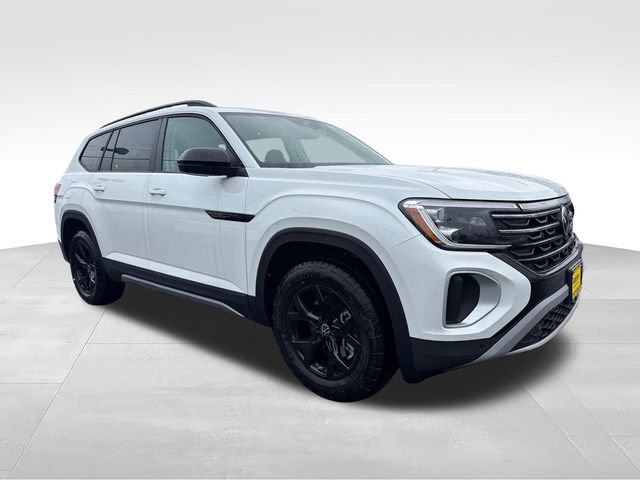 New 2026 Volkswagen Atlas Peak Edition AWD/4WD image 1