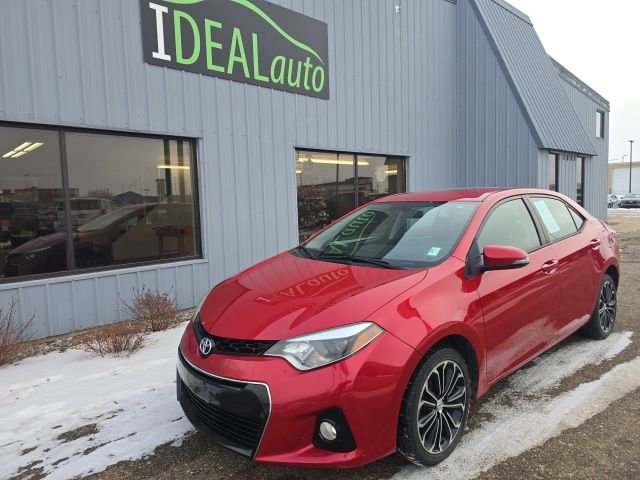 Used 2015 Toyota Corolla L image 2