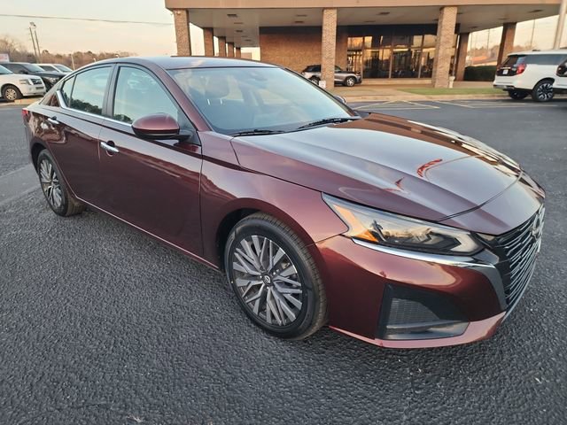 Used 2023 Nissan Altima 2.5 SV image 7