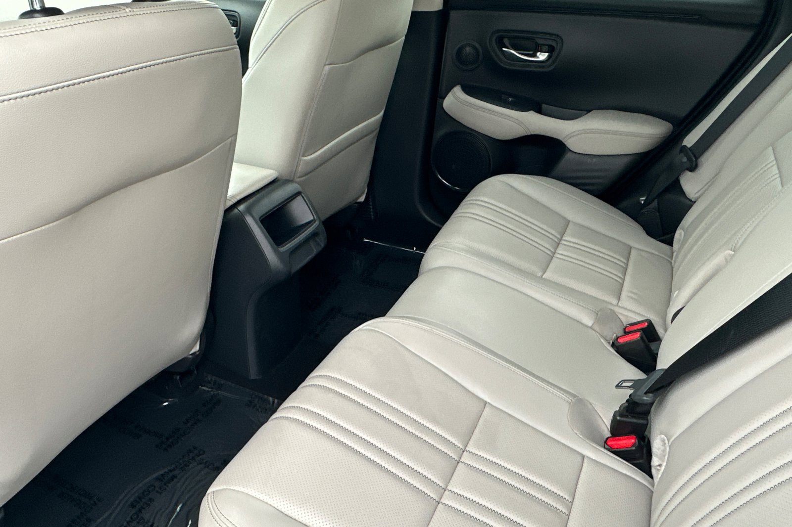 Certified 2026 Honda HR-V EX-L image 12