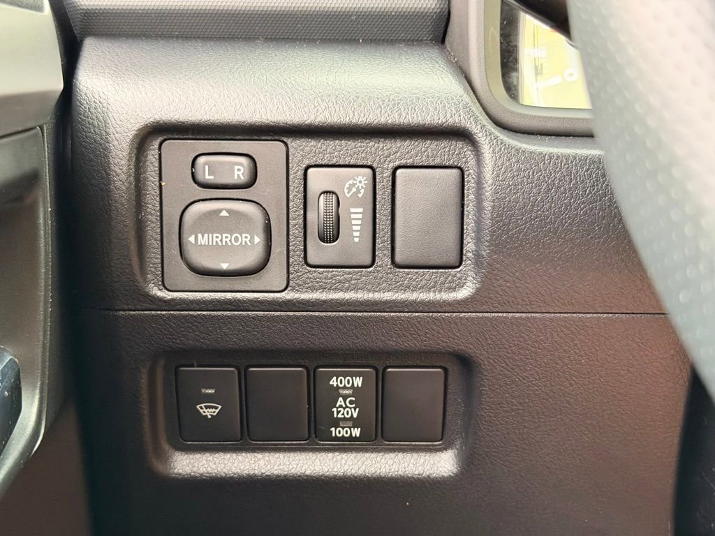 Used 2016 Toyota 4Runner SR5 RWD image 27