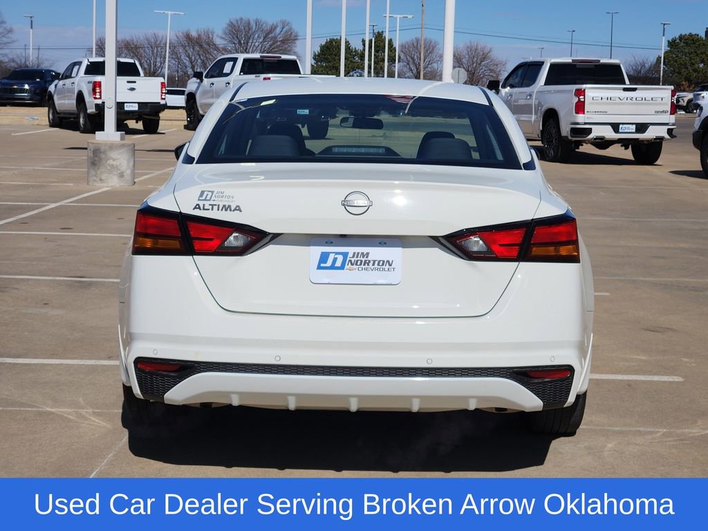 Used 2024 Nissan Altima 2.5 S image 7
