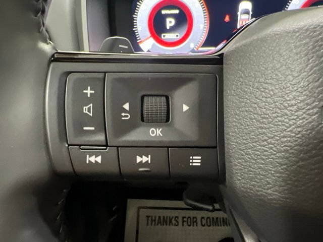 Used 2025 Nissan Rogue SL AWD/4WD image 20